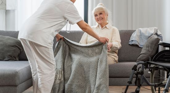 Comodidades e serviços essenciais para garantir qualidade de vida em casas de repouso para idosos